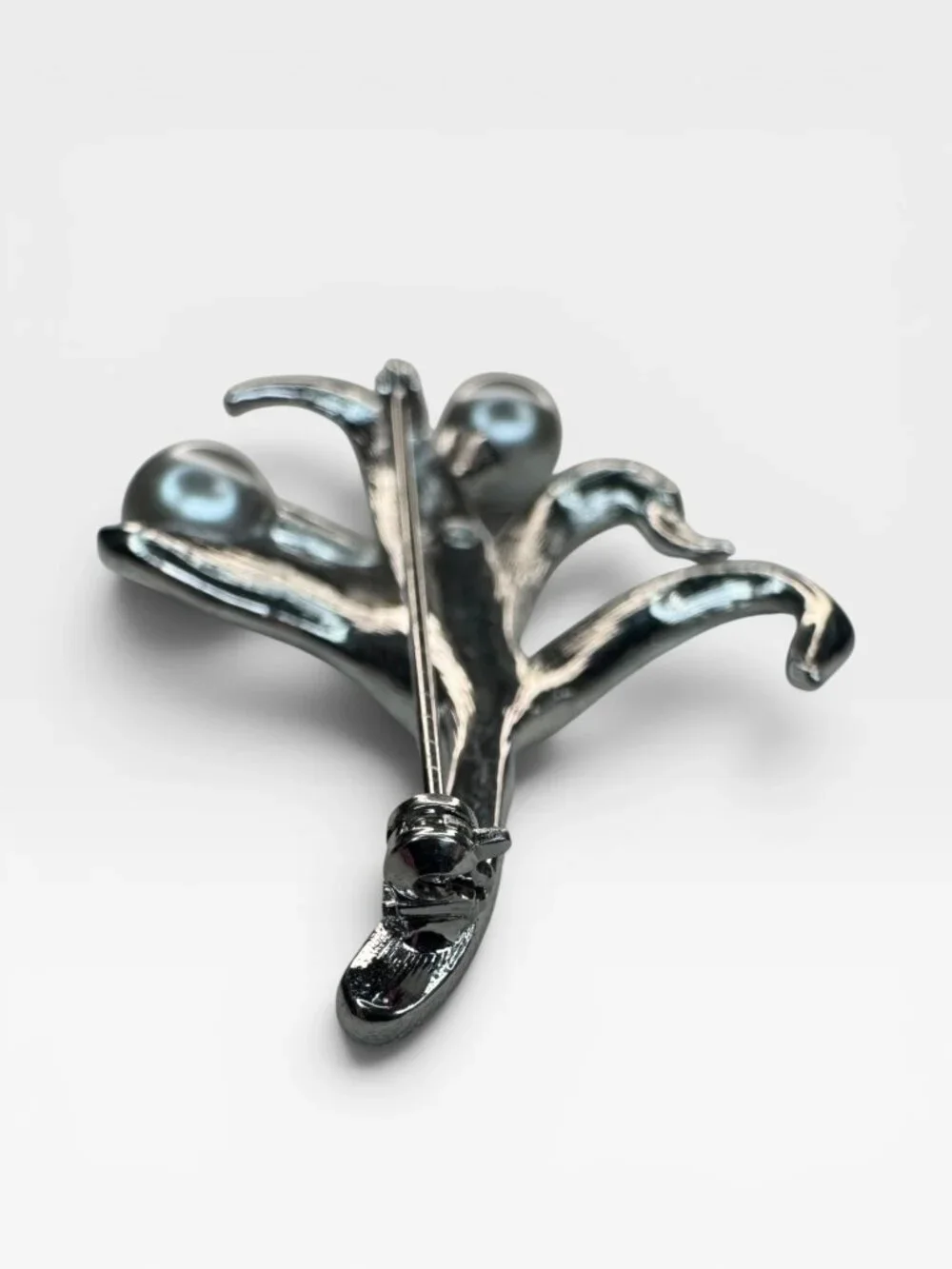 Swarovski Crystal Silver Glass Pearl Floral Spray Brooch Pin